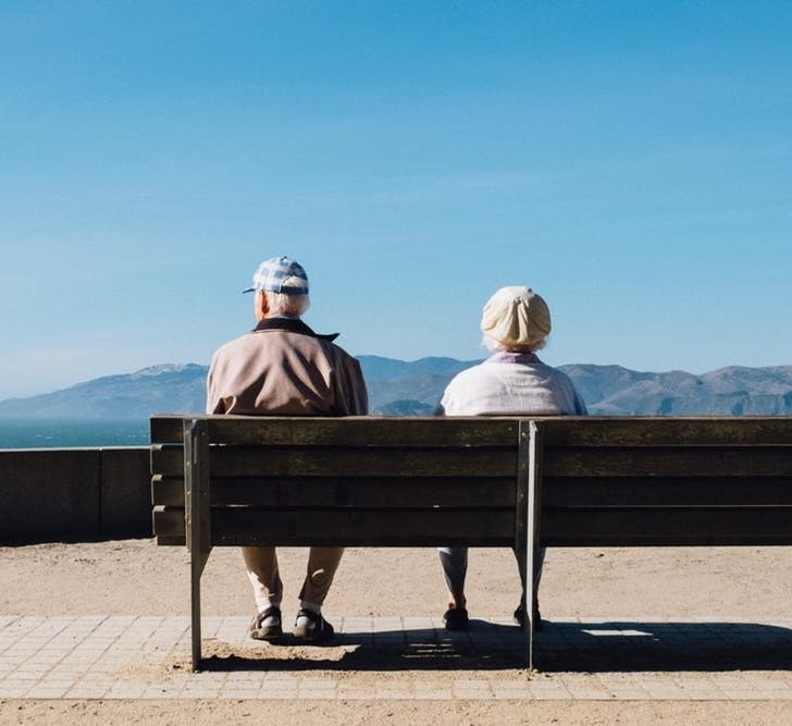 Elderly couple enjoying a sunny day