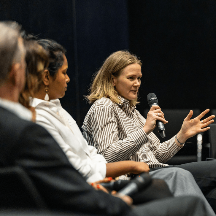Leigh_Walker_Public_Lecture2025(728×728)