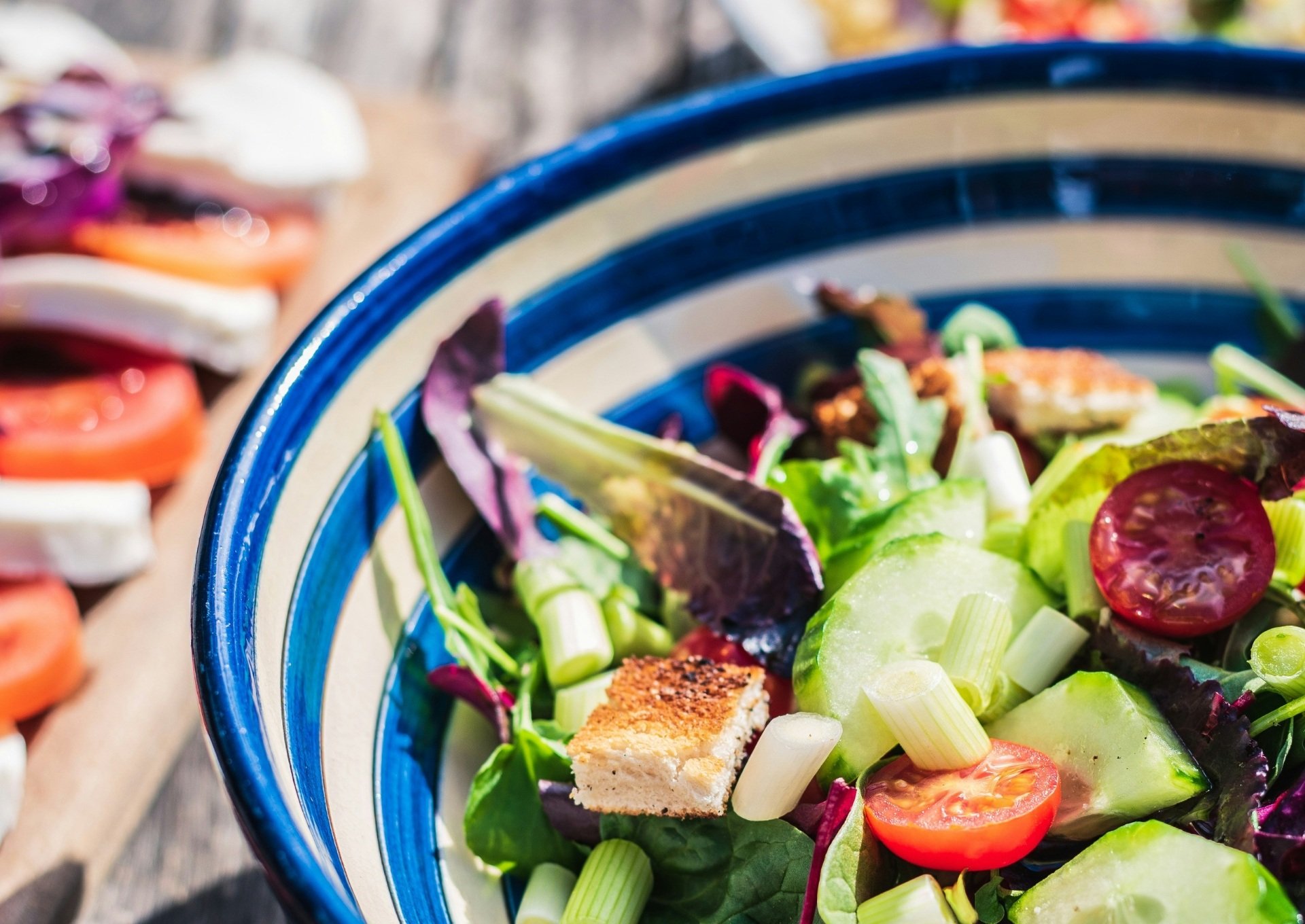 Bowl of leafy green salad